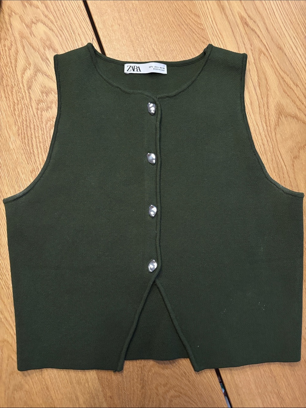 ZARA Dark Olive Button-Front Sleeveless Knit Crop Top